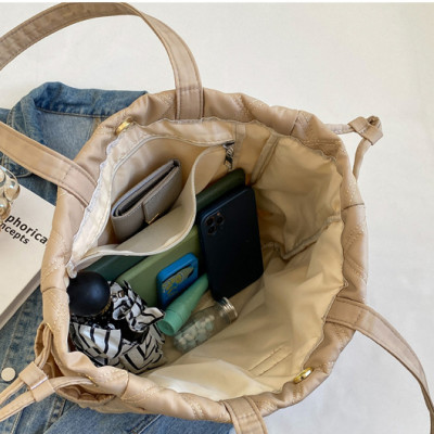 Túi xách nữ thời trang công sở cao cấp phong cách dễ thương – BEE GEE TV1057