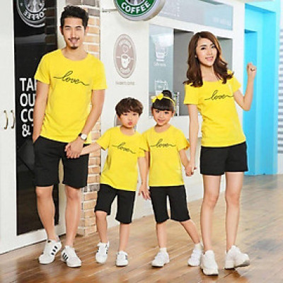 Đồ gia đình quần đen áo vàng in họa tiết Love nhẹ nhàng nhưng đầy lãng mạn ( giá 1 bộ gồm 1 quần + 1 áo)