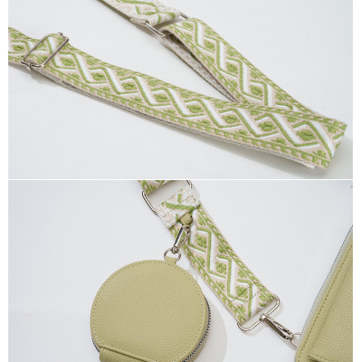 Túi đeo chéo nữ phong cách dễ thương – BEE GEE DCNU1057