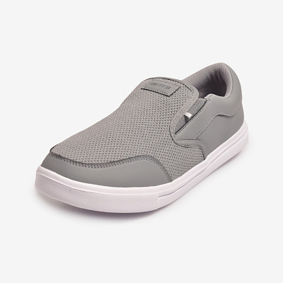 Giày thể thao Biti