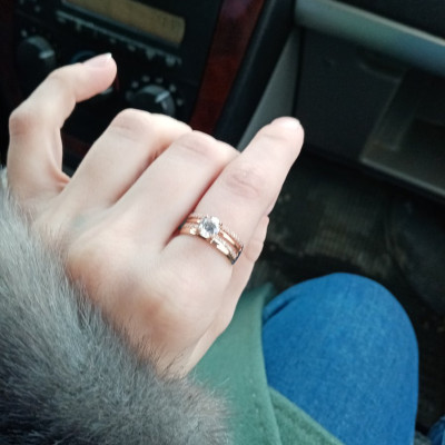 Nhẫn Vàng 10K Đính Đá Fianite