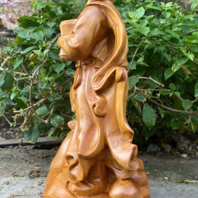 Tượng trần quốc tuấn trần hưng đạo vương bằng gỗ bách xanh thơm nức kt cao 40×19×14cm 