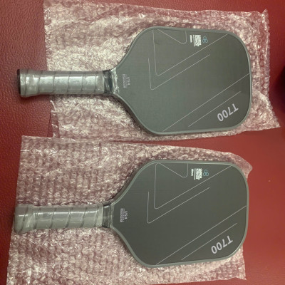 Vợt Pickleball  T700 mặt carbon dầy 16mm tặng kèm túi đựng chéo + 2 bóng chuẩn thi đấu + cuốn cán vợt chống mồ hôi tay