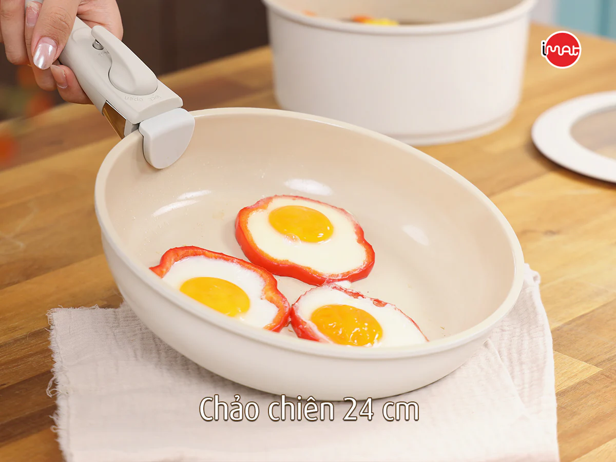 Bộ 3 nồi chảo cán rời Neoflam Hàn Quốc.Bao gồm, nồi 20cm, chảo chiên 24cm, chảo xào đa năng 26cm.