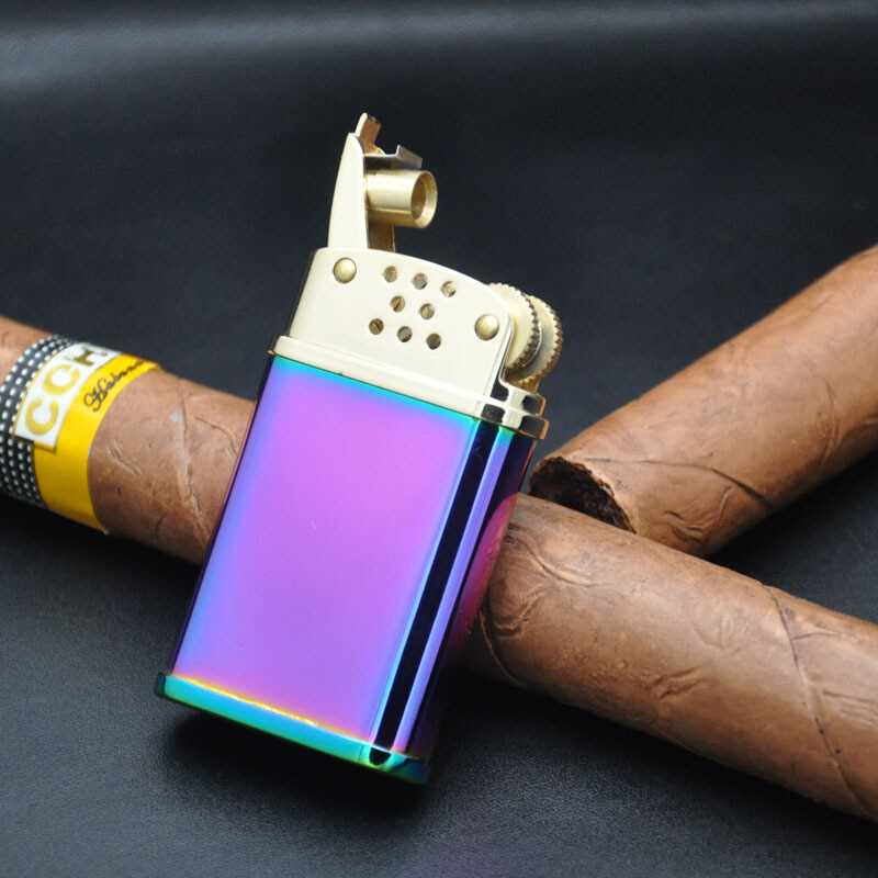 Vỏ Hột Quẹt Bật Lửa Xăng Đá Zorro Z562 Thiết Kế Mang Đậm Phong Cách Cô Điển Đan Xen Hiện Đại Thiết Kế Độc Lạ Tinh Tế Dùng Xăng Bấc Đá Cao Cấp