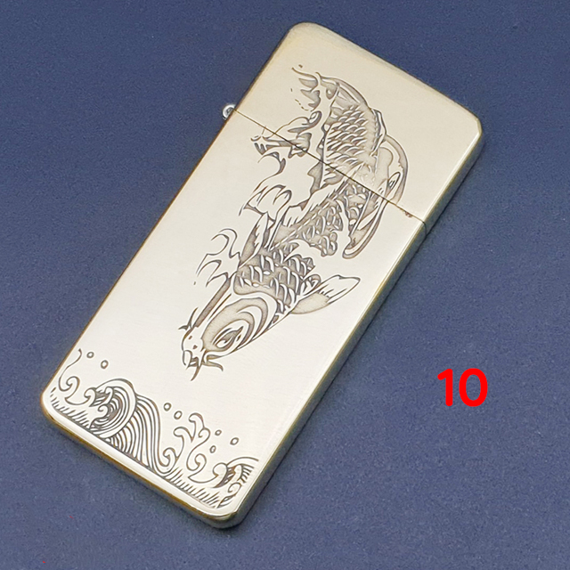 Vỏ Hột Quẹt Bật Lửa Hộp Quẹt Xăng Đá Siêu Mỏng Zorro Kuboy ZC5-11 Họa Tiết Hoa Văn Độc Đáo - Dùng Xăng Bấc Đá Cao Cấp ( giao mẫu ngẫu nhiên )