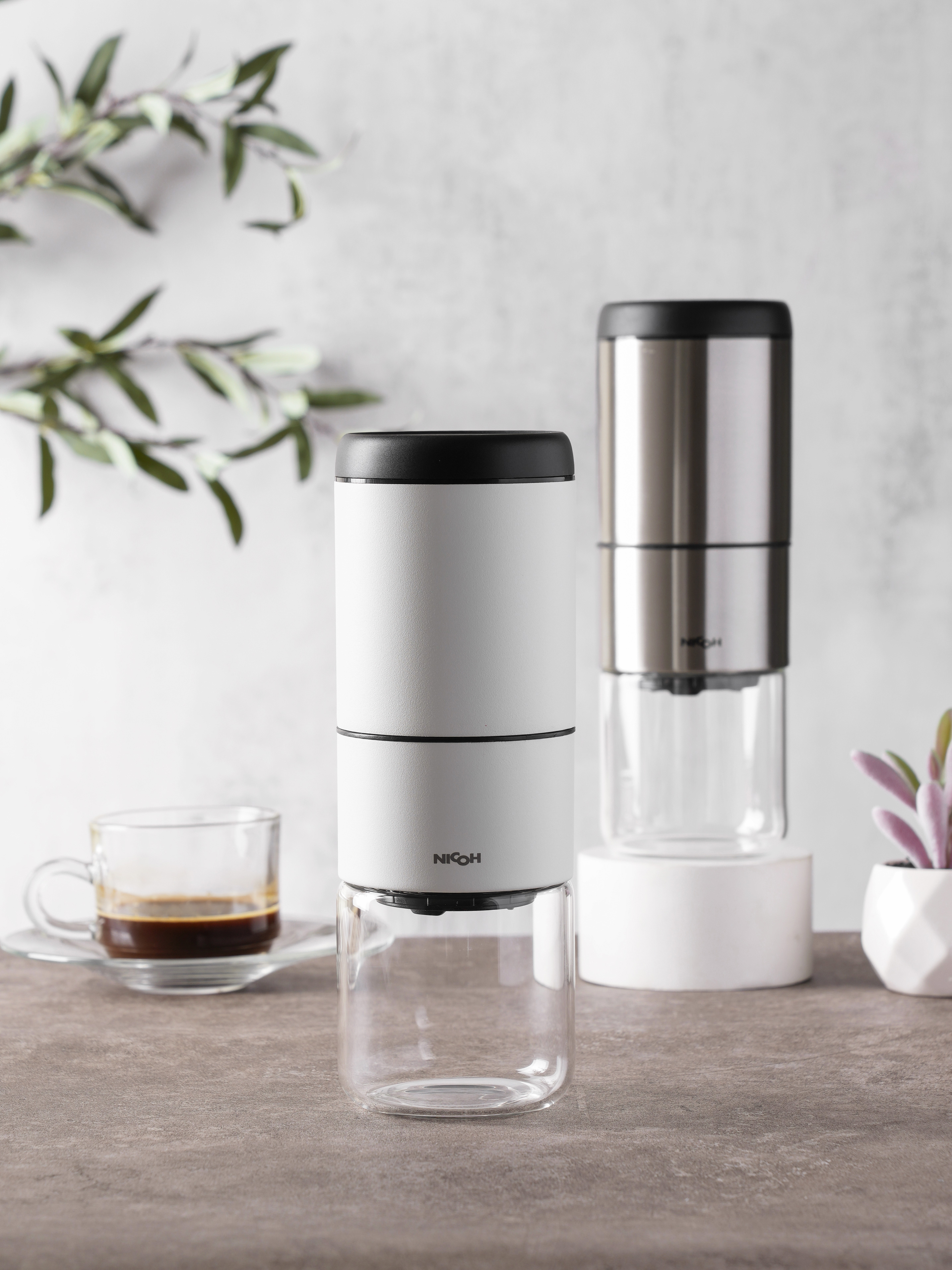 Cối xay cầm tay M02_Trắng