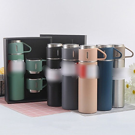 Bình giữ nhiệt 500ml kèm 2 cốc sang trọng hiện đại ,thân bình có nhiều lớp giúp  giữ nóng và  lạnh trong nhiều giờ ,nắp bình có gioăng vặn kín khít giúp nước không bị tràn ra ngoài , chất liệu inox , không gỉ sét , hư hỏng khi va đập, có thể làm quà tặng