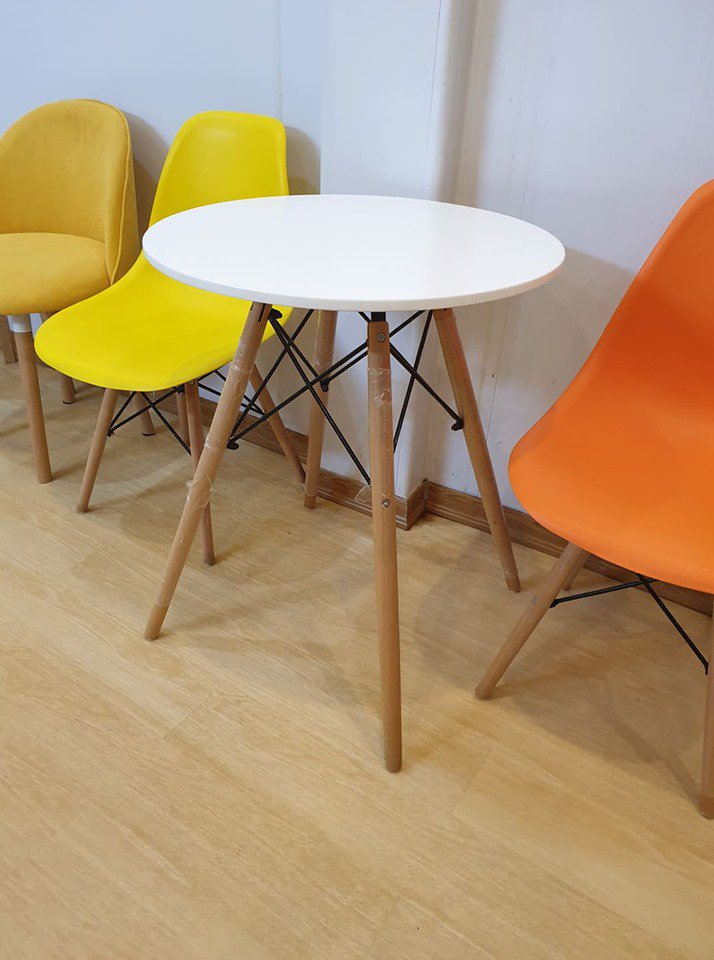 Bàn cafe 4 chân