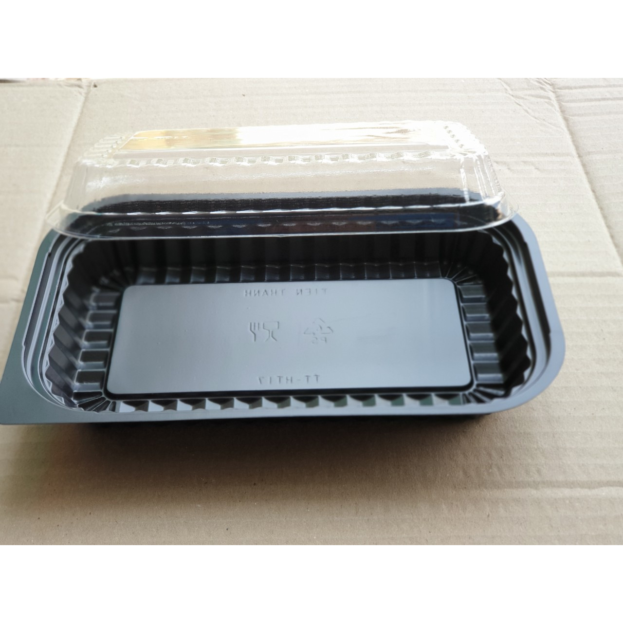 HỘP CƠM ĐẾ ĐEN 1 NGĂN HT17 LOẠI DÀY (THÙNG 500 BỘ)