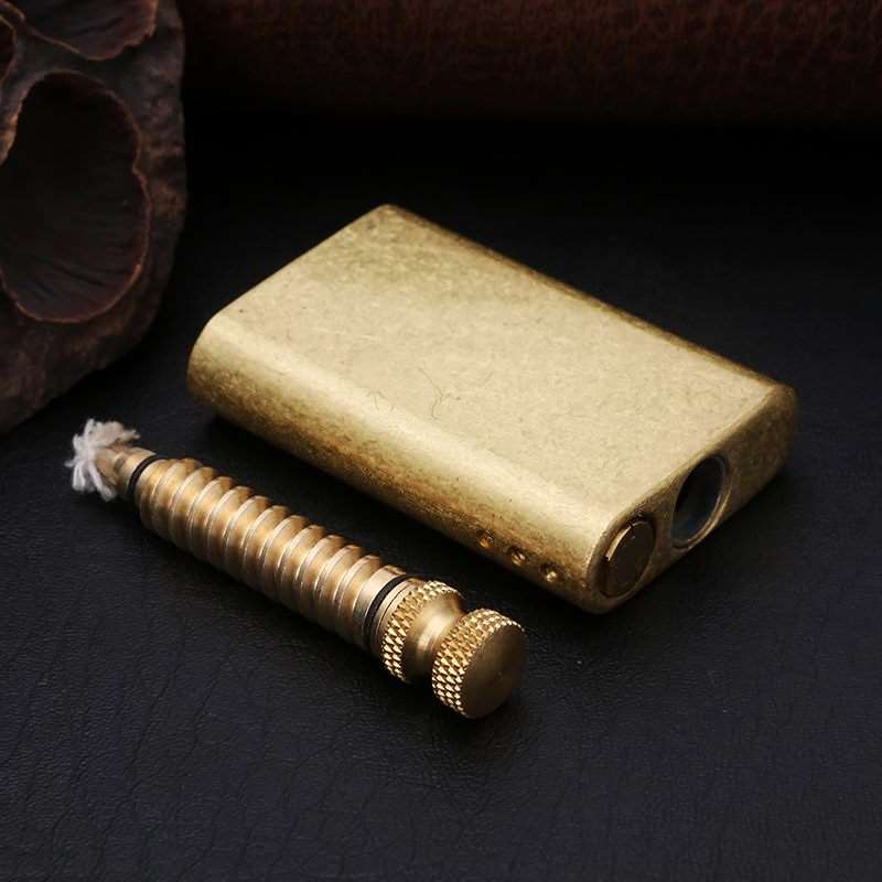 Vỏ Hộp Quẹt Bật Lửa Xăng Bấc Đá Zorro Kuboy K-553 Thiết Kế Độc Lạ Tiện Dụng - Dùng xăng bấc đá cao cấp
