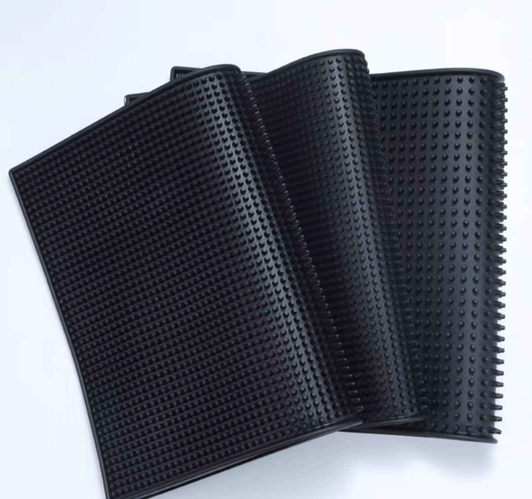 Thảm Lót Cao Su Quầy Bar 45x30 cm (Rubber Bar Mat)