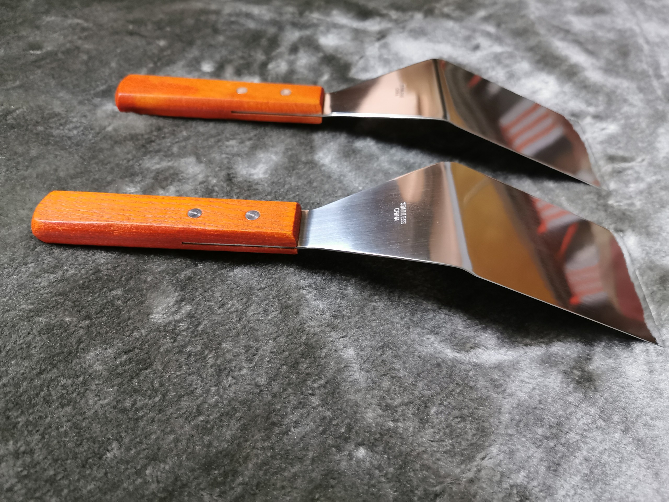 XẺNG CHUYÊN DÙNG XÀO CHIÊN XẺNG LÀM BÁNH INOX 304 CÁN GỖ XẺNG XÀO CHIÊN DÙNG TRONG NHÀ BẾP NẤU ĂN XẺNG LÀM BÁNH CAO CẤP