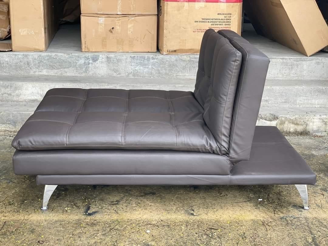 Sofa bed gập 2 chiều tích hợp ổ cắm sạc điện thoại Tundo Kích thước 2m