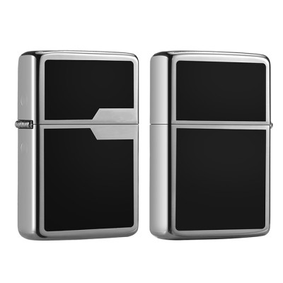 Vỏ Hột Quẹt Bật Lửa Xăng Đá Zorro Z6007 Họa Tiết Sơn Đen Viền Vàng Bạc - Dùng Xăng Bấc Đá Cao Cấp