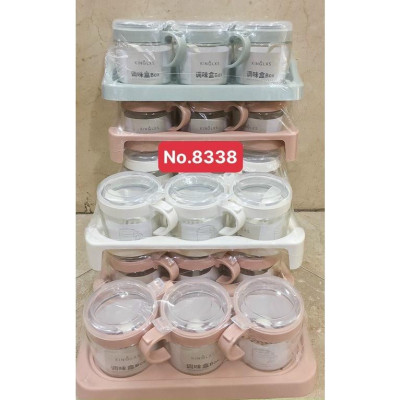 Bộ 2 hũ đựng gia vị thủy tinh cao cấp có khay nhiều màu ( giao ngẫu nhiên )