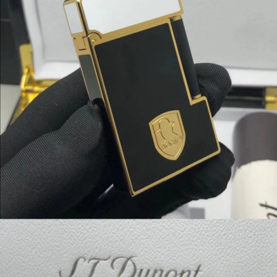 Vỏ hộp quẹt bật lửa ga đá sơn mài đen viền vàng D-199V