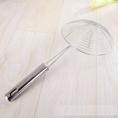 Vợt chiên ráo dầu inox , Vợt vớt thức ăn inox có cán treo tiện lợi - GROFA