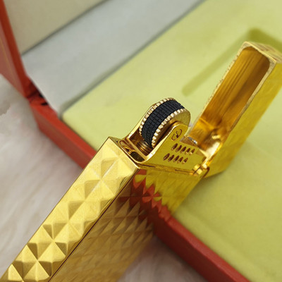 Vỏ Hột Quẹt Bật Lửa Upon Xăng Đá DX17V Họa Tiết Ô Vuông Đẹp Độc Lạ - Dùng Xăng Đá Cao Cấp