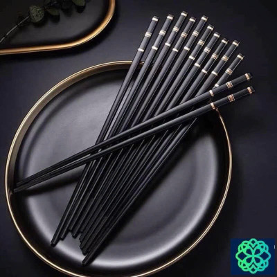 Vỉ 10 Đôi Đũa Kháng Khuẩn 3 Sọc , Hàng Chuẩn Xuất Nhật , Thiết Kế Chống Trượt Được Sử Dụng Phổ Biến Rộng Rãi Ở Nhà Hàng , Khách Sạn , Trong Gia Đình - Hàng cao cấp