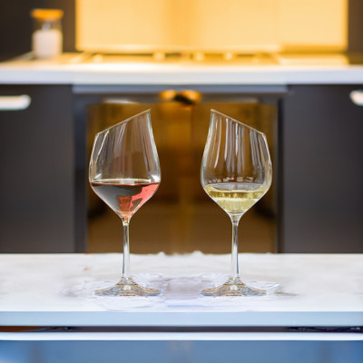 Ly rượu vang Pha lê Tulip Rona 450 ml mài vát Tiệp Khắc