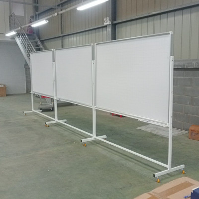 Bảng di động 1 mặt viết bút lông Poly - trắng kẻ ô ly Bavico 1,2x2.0m