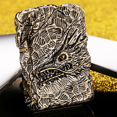 Vỏ Hột Quẹt Bật Lửa xăng đá Zorro Z9815 thiết kế đẹp độc lạ - dùng xăng bấc đá cao cấp ( giao màu ngẫu nhiên )