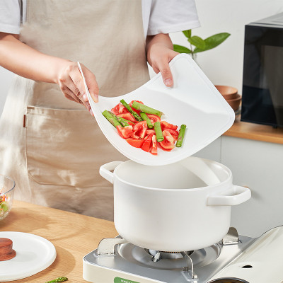 Thớt uốn dẻo, chia vạch đa năng 2mm KM-1279 hàng Nhật