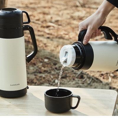 Bình giữ nhiệt Lock&Lock Easy Outdoor Vacuum Bottle màu xanh navy LHC1484NVY 1,2L - Hàng chính hãng có quai xách, nắp dùng làm cốc nước - JoyMall