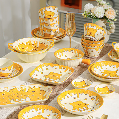 Bộ Bát Đĩa Gosu Họa Tiết Gấu vàng Honey dễ thương