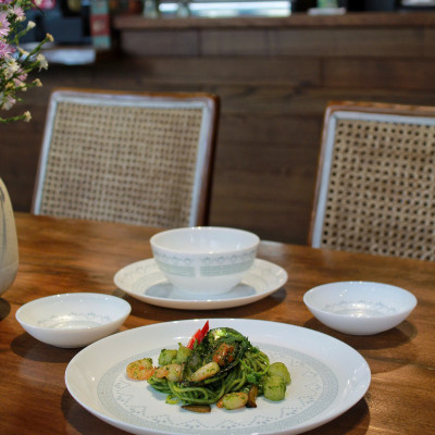 Đĩa Sâu Thủy Tinh Luminarc Diwali Geomatric Blue 20cm đựng thức ăn, cường lực, chịu nhiệt - Bộ 3 đĩa - V6538