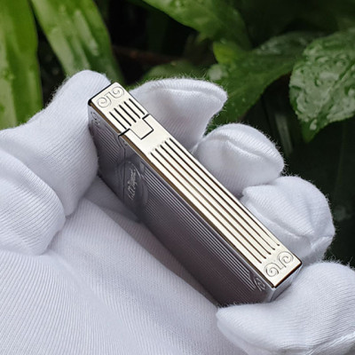 Vỏ Hột Quẹt Bật Lửa Upon Hoa Văn Kẻ Dọc DX04T Màu Bạc - Dùng Xăng Bấc Đá Cao Cấp