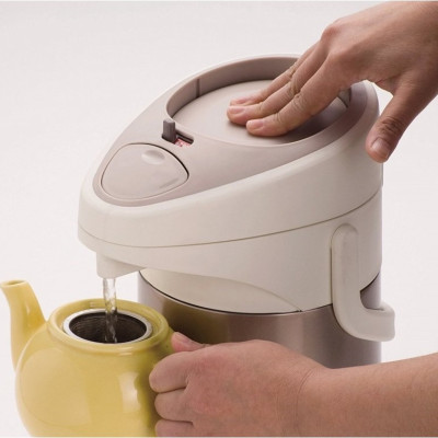 Phích giữ nhiệt mạ Chrome Pearl Metal Metaric 2.5L có quai xách tiện dụng - Hàng nội địa Nhật Bản