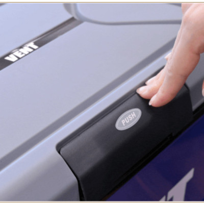 Thùng giữ nhiệt đa năng (Thùng đá) Sanka Vent Master Cool - Hàng Made in Japan