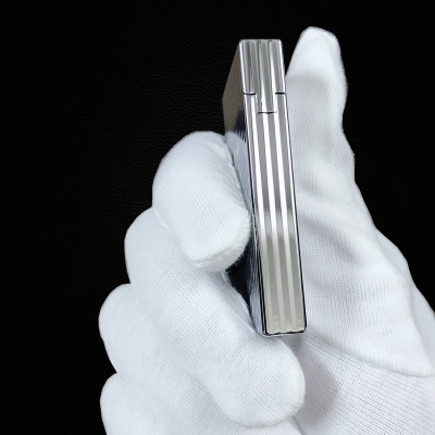 Vỏ Hột Quẹt Bật Lửa Upon Xăng Đá DX06T Họa Tiết Bạc Kẻ Dọc Đẹp Độc Lạ - Dùng Xăng Bấc Đá Cao Cấp