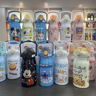 Bình Giữ Nhiệt Hình Thú Inox 316 1000ml Có Quai Xách, Nắp Bật Tiện Lợi - Giữ Nóng Lạnh Lâu Dài - Giao Hoạ Tiết Ngẫu Nhiên - HÀNG CHÍNH HÃNG MINIIN