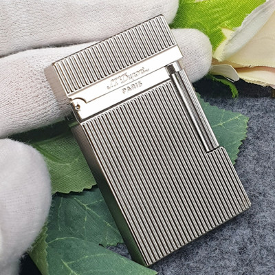 Vỏ Hột Quẹt Bật Lửa Upon D68T Họa Tiết Kẻ Dọc Màu Bạc - Dùng Gas Cao Cấp