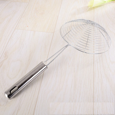 Vợt chiên ráo dầu inox , Vợt vớt thức ăn inox có cán treo tiện lợi - GROFA