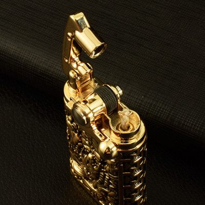 Vỏ Hột Quẹt Bật Lửa Chief CF018-60Y Khắc họa tiết hoa văn Kì Lân đẹp độc lạ - Dùng Xăng Đá Cao Cấp