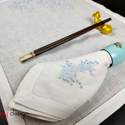 Bộ lót đĩa và khăn ăn linen thêu hoa mimosa