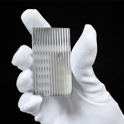 Vỏ Hột Quẹt Bật Lửa Upon Xăng Đá DX06T Họa Tiết Bạc Kẻ Dọc Đẹp Độc Lạ - Dùng Xăng Bấc Đá Cao Cấp