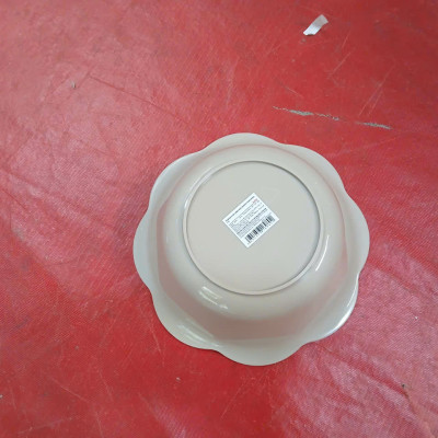 Tô nhựa hình cánh hoa Nakaya Flare Bowl 1.1L