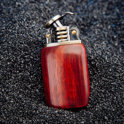 Vỏ Hột Quẹt Bật Lửa Zorro Z520-301 Ốp Gỗ Thiết Kế Mới Đẹp Độc Lạ - Dùng Xăng Bấc Đá Cao Cấp