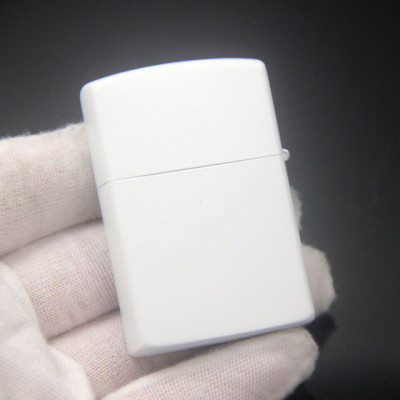 Vỏ Hộp Quẹt Bật Lửa Xăng Đá Zorro Z6007B Thiết Kế Đẹp Độc Lạ - Dùng Xăng Bấc Đá Cao Cấp