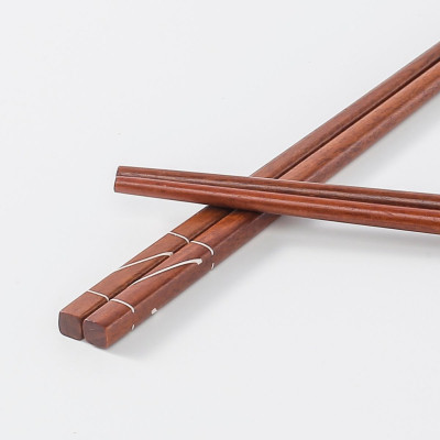 Hộp 10 đôi đũa mun ghép đỏ PHUSANG không chất bảo quản, chống mốc dùng trong bàn ăn gia đình và xào nấu