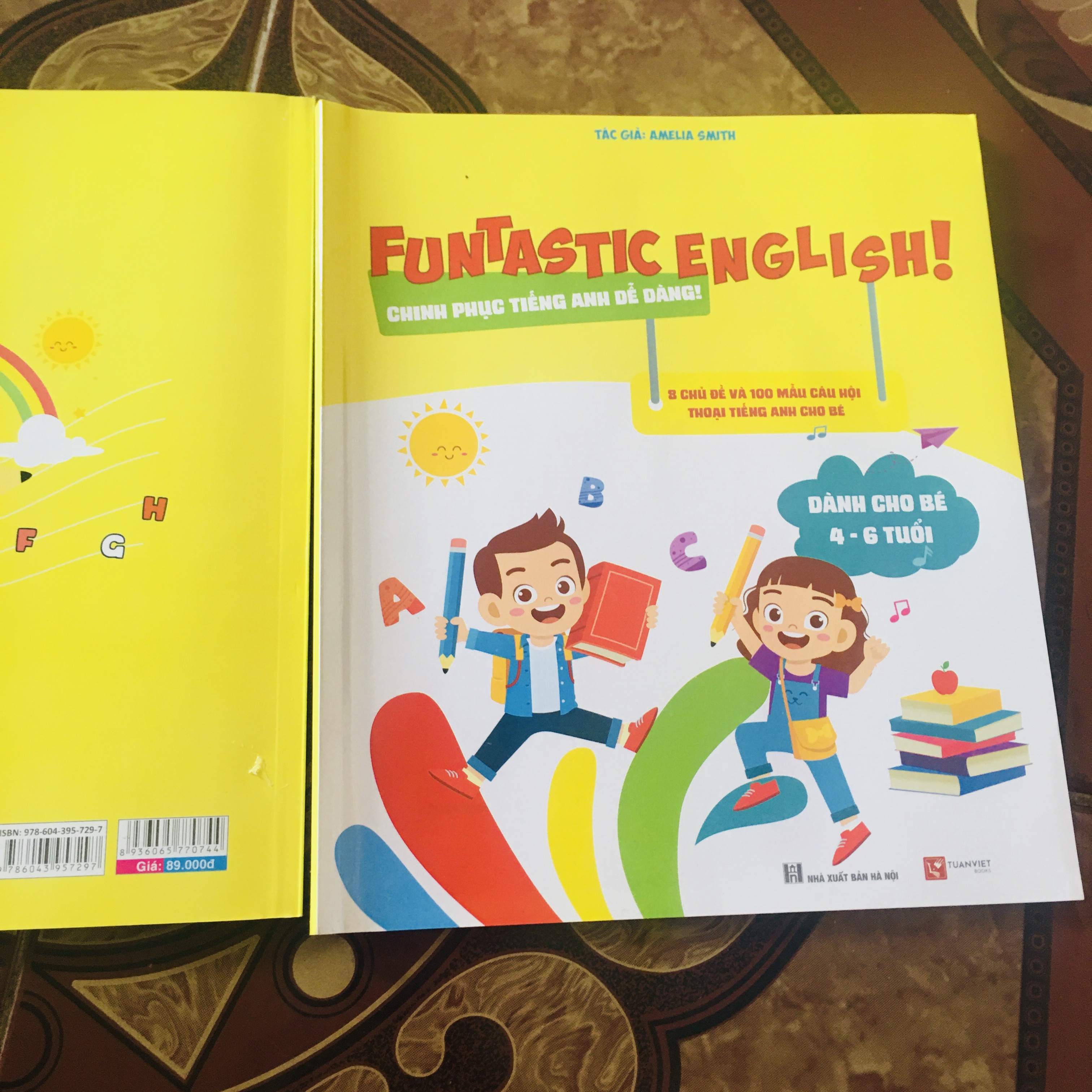 Sách- Chinh Phục Tiếng Anh dễ dàng (dành cho bé 4 - 6 tuổi) Funtastic English