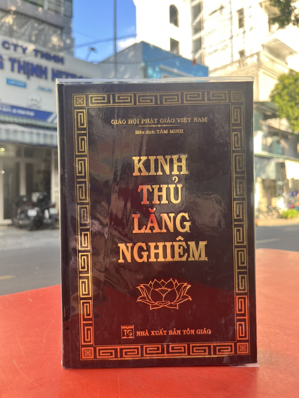 Sách - Kinh Thủ Lăng Nghiêm ( tặng kèm bao sách - Kinh tụng