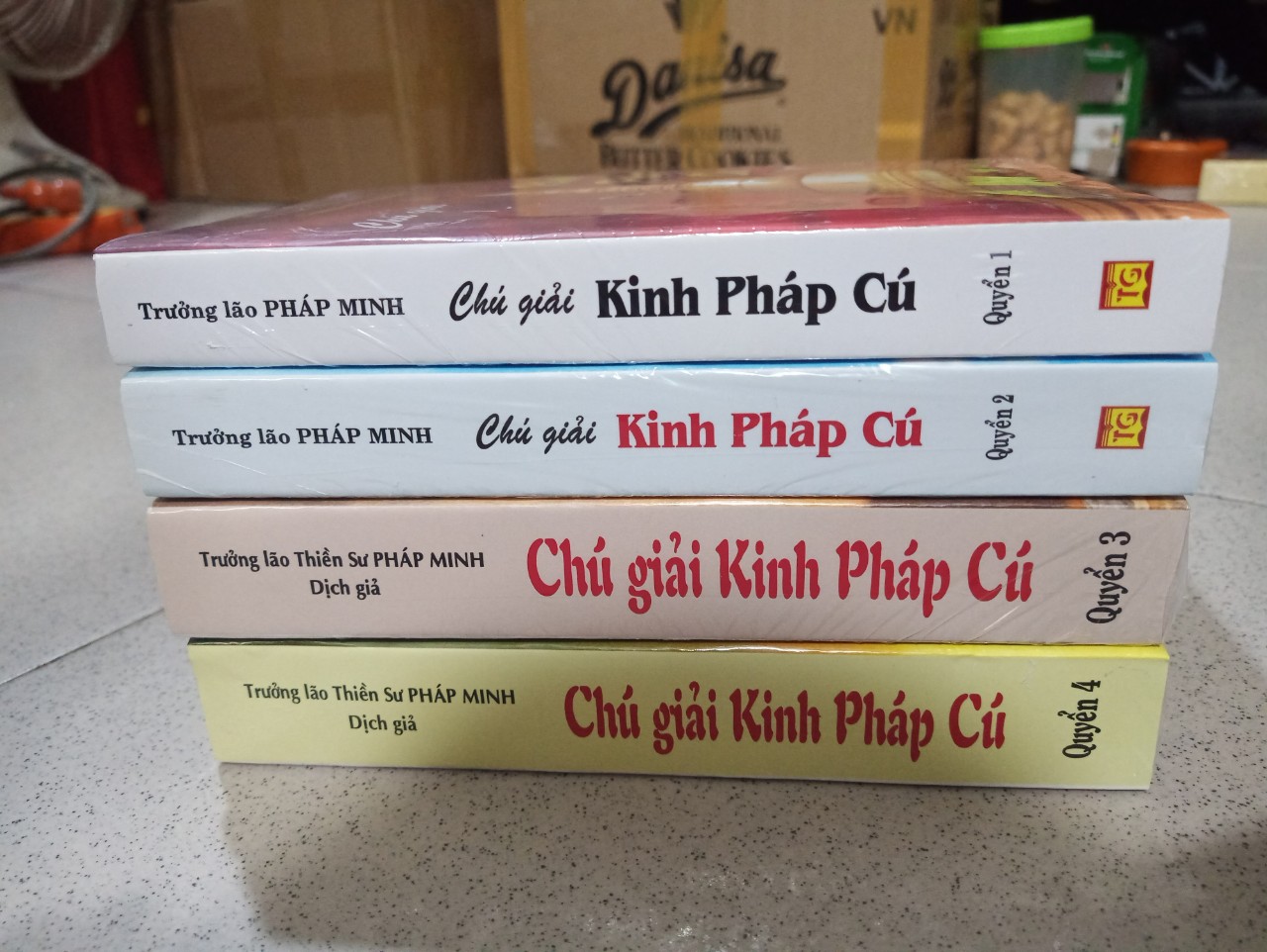 Chú giải kinh pháp cú - Bộ 4 cuốn