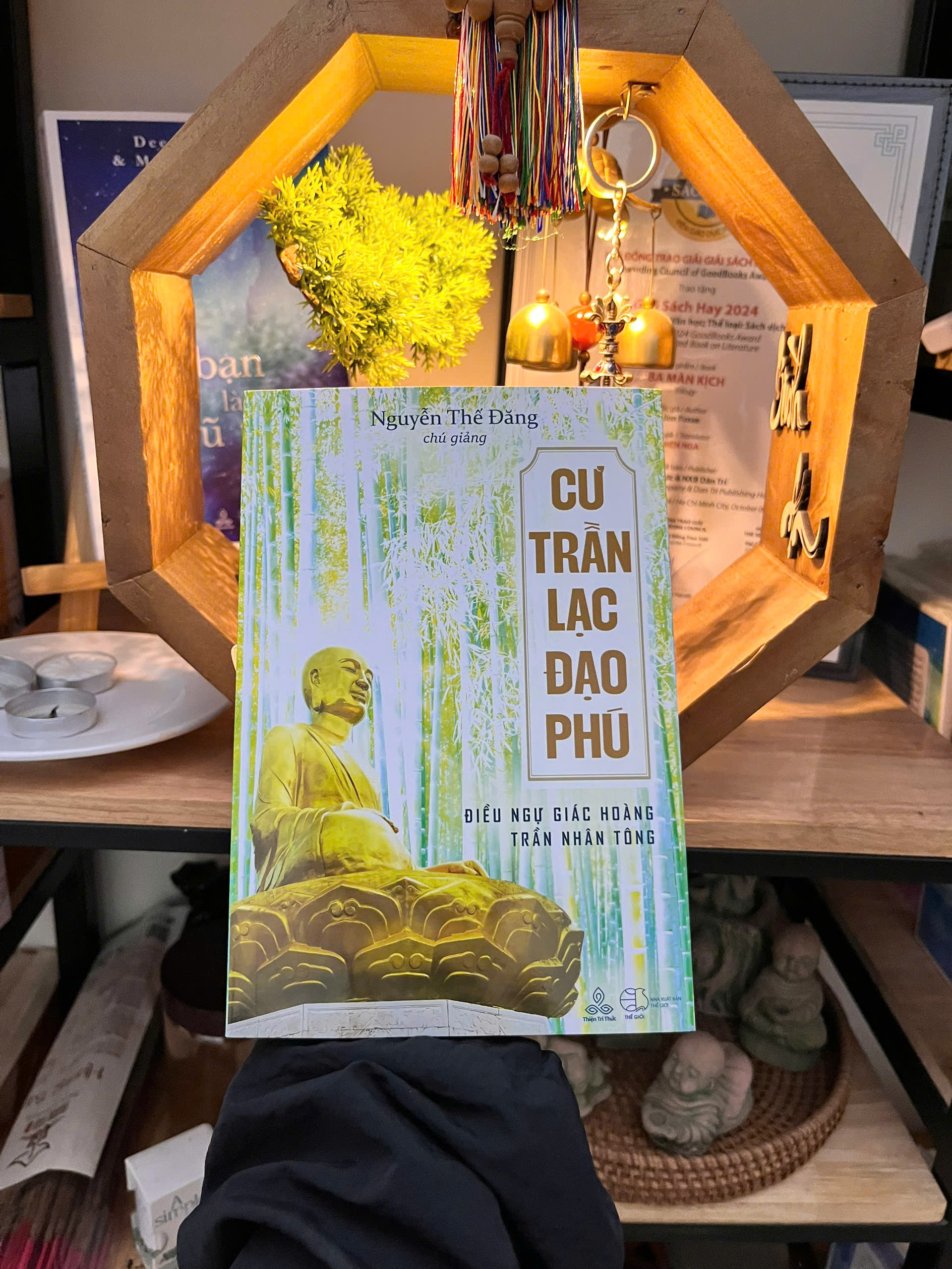 Sách - Cư Trần Lạc Đạo Phú