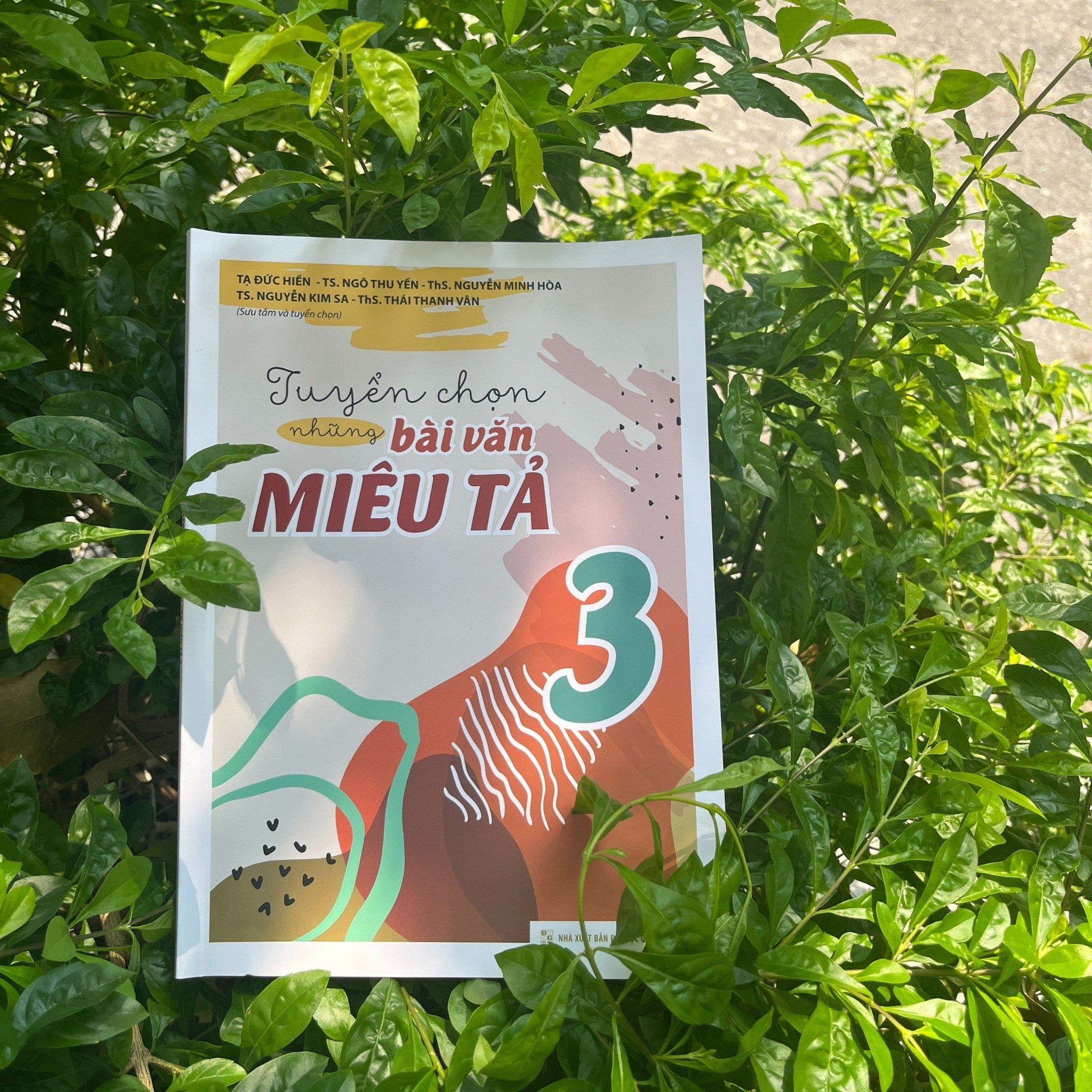 Tuyển Chọn Những Bài Văn Miêu Tả Lớp 3 (Tái Bản)